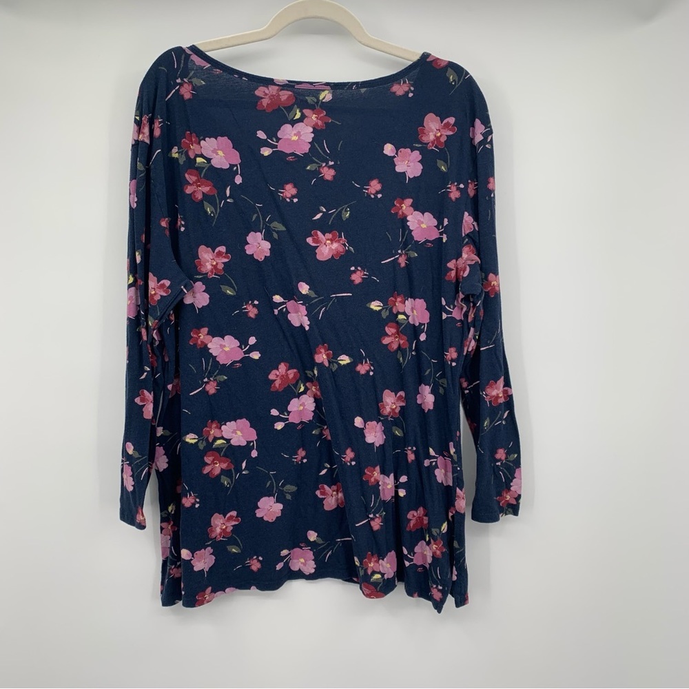 Terra & Sky Plus size  Floral Scoop Neck Sweater Size 14w (OX)